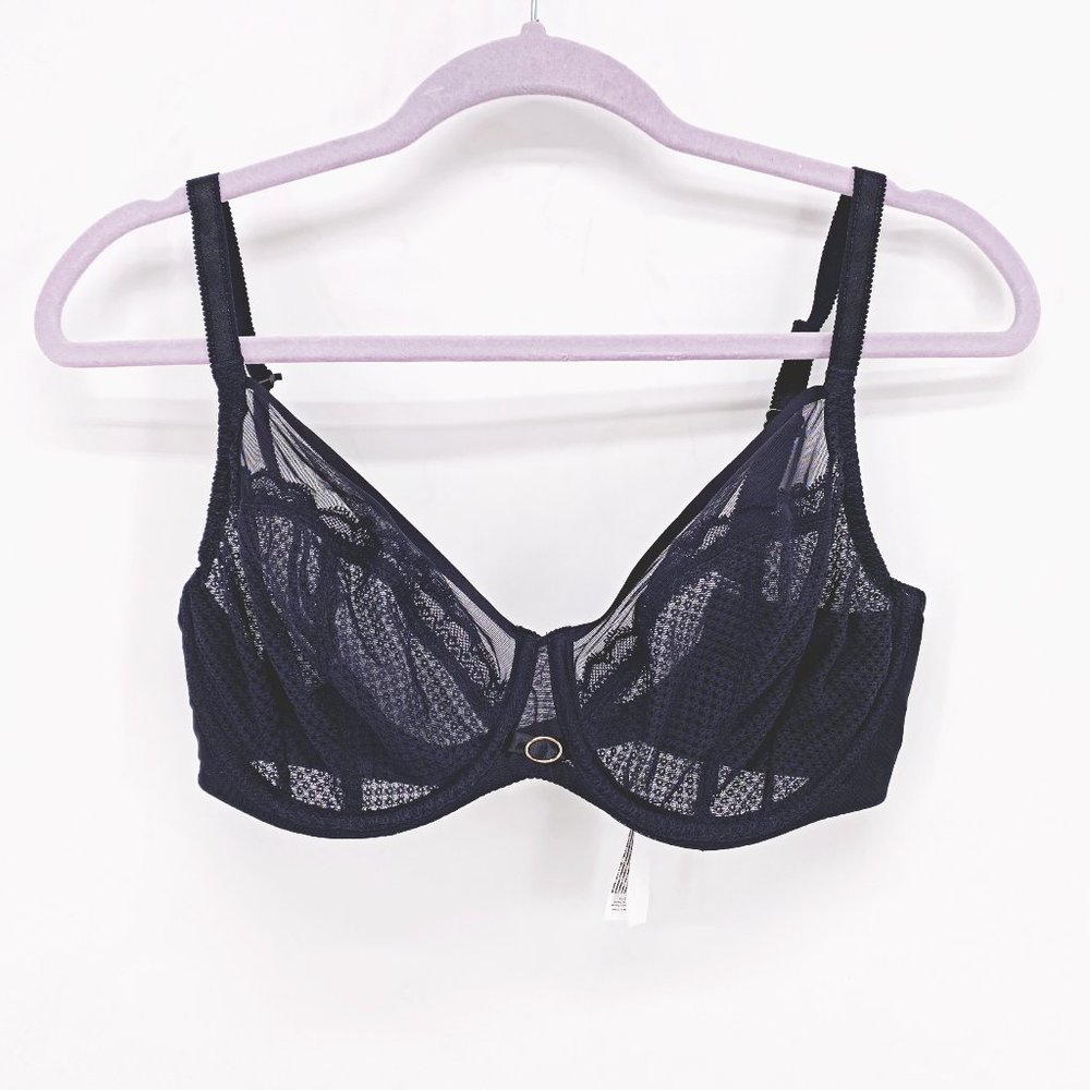 Chantelle Parisian Allure Unlined Plunge Bra 34DDD